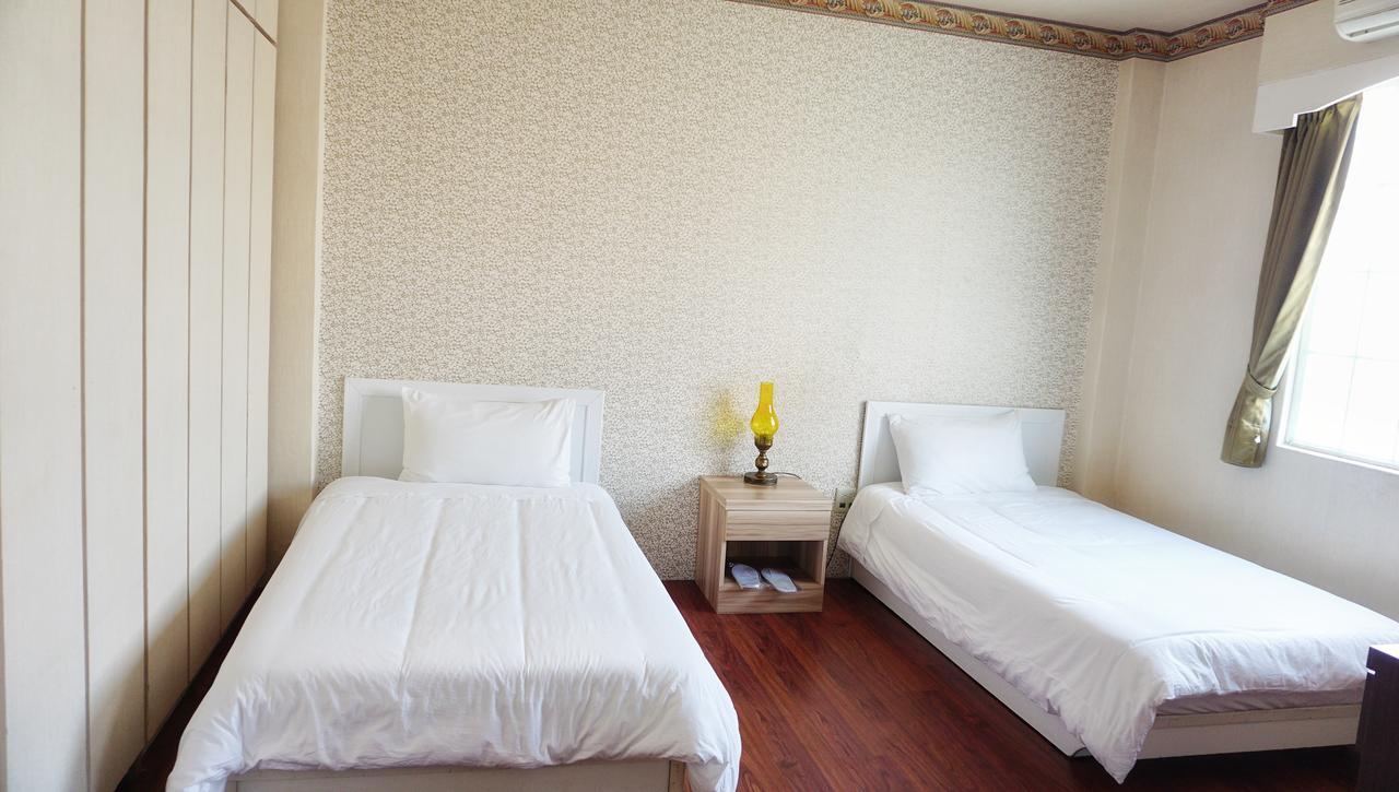 Red Roof B&B Jinhu Extérieur photo