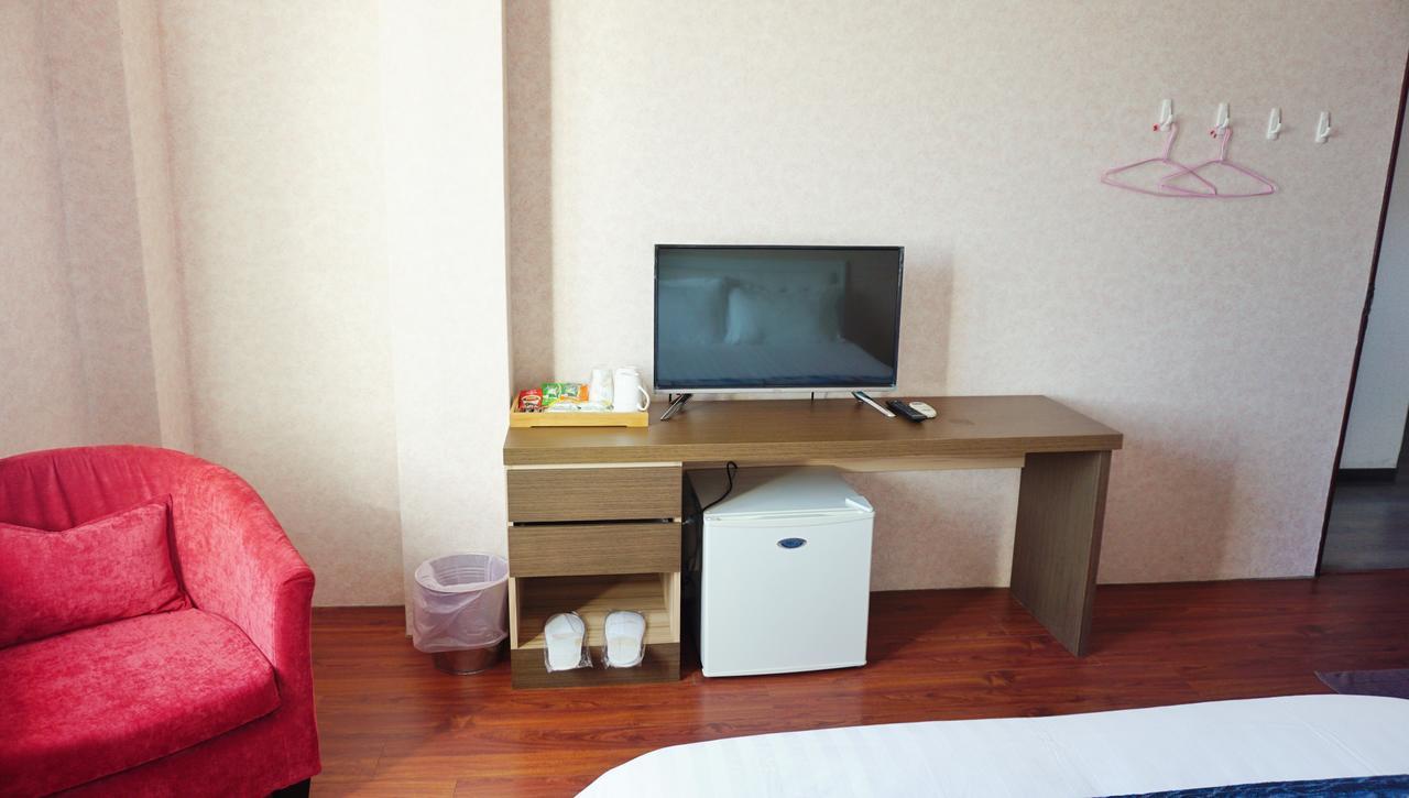 Red Roof B&B Jinhu Extérieur photo